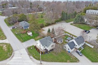 Detached House for Sale, 500 The Queensway South N/A, Georgina, ON