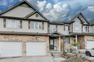 Freehold Townhouse for Sale, 547 WILD IRIS Ave, Waterloo, ON