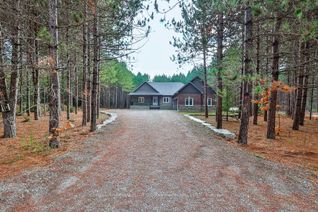 Detached House for Sale, 72 Harmonious Dr, Kawartha Lakes, ON