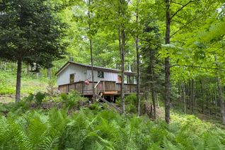 Bungalow for Sale, 1025 Manitou Rd, Dysart et al, ON