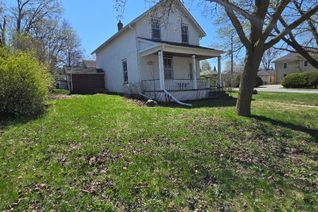 Detached House for Sale, 152 Charles St E, Ingersoll, ON