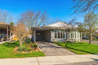 Semi-Detached House for Sale, 2360 Greenbank Trl, Burlington, ON