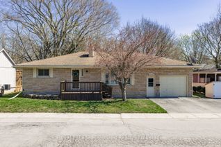Detached House for Sale, 106 Oxford St, Goderich, ON