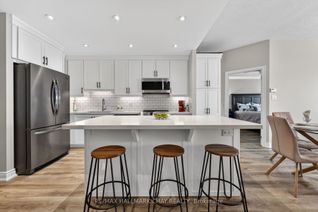 Apartment for Sale, 37 Ellen St #805, Barrie, ON
