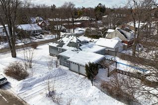 Detached House for Sale, 151 Richmond St, Richmond Hill, ON