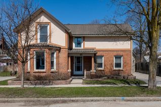 House for Sale, 46 Park St, Barrie, ON