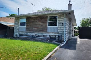 Bungalow for Rent, 27 Kilbride Rd, Toronto, ON