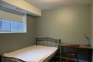 Backsplit for Rent, 31 Erbsville Ct #ROOM C, Waterloo, ON