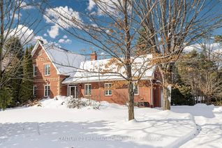 Bungaloft for Sale, 21455 Warden Ave, East Gwillimbury, ON
