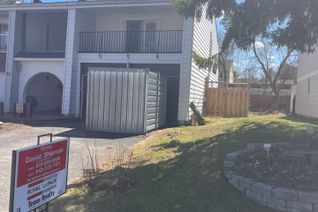 Townhouse for Sale, 87 Grady Cres, South of Baseline to Knoxdale, ON