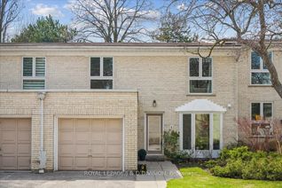 Townhouse for Sale, 8 Crimson Millway N/A, Toronto, ON