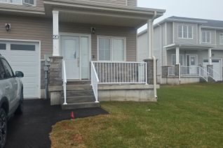 Freehold Townhouse for Sale, 20 Lincoln Dr, Belleville, ON