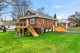 Bungalow for Rent, 164 Dixon Dr #Upper, Quinte West, ON