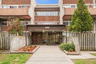 Condo Townhouse for Sale, 3765 Sheppard Ave #204, Toronto, ON