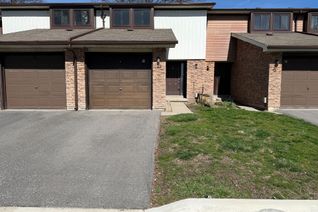 Townhouse for Rent, 221 Ormond Dr #22, Oshawa, ON
