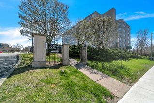 Condo for Sale, 175 Cedar Ave #812, Richmond Hill, ON