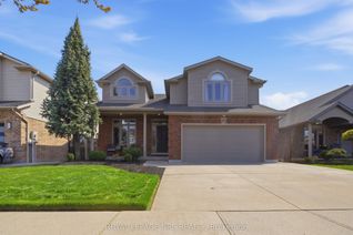 Sidesplit for Sale, 8684 McGarry Dr, Niagara Falls, ON