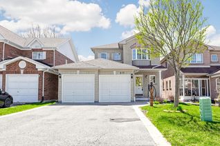 Detached House for Sale, 810 Stonehaven Ave, Newmarket, ON