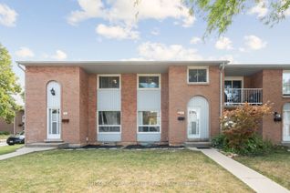 Condo for Sale, 151 Gateshead Cres #35, Hamilton, ON