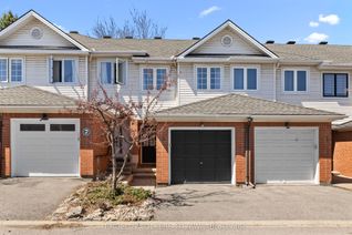 Freehold Townhouse for Sale, 9 Festive Private, Carlington - Central Park, ON