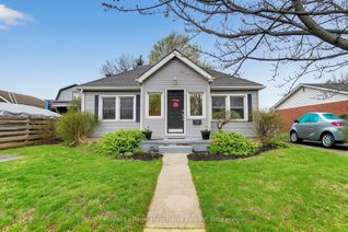 Detached House for Sale, 164 BAYFIELD Rd, Goderich, ON