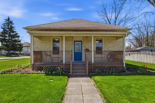 House for Sale, 208 ELLOR St, Strathroy-Caradoc, ON
