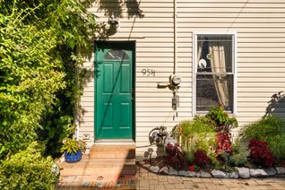 Detached House for Sale, 95 1/2 Fuller Ave, Toronto, ON