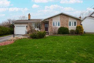 Detached House for Sale, 401 Phoenix Cres, Orleans - Cumberland and Area, ON