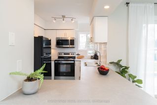 Townhouse for Rent, 240 Ormond Dr #B17, Oshawa, ON
