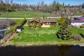 Bungalow for Sale, 21 Indian Trl, Kawartha Lakes, ON