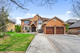 Detached House for Sale, 409 Alex Doner Dr, Newmarket, ON