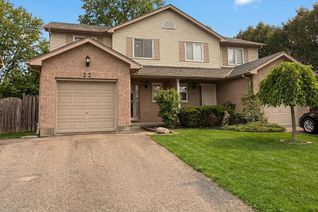 Semi-Detached House for Sale, 22 Tanoak Dr, London North, ON