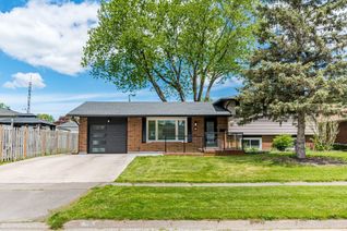 Sidesplit for Sale, 38 Martha Ct, Welland, ON