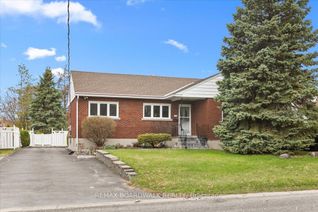 Bungalow for Sale, 72 Crownhill St, Beacon Hill North - South and Area, ON