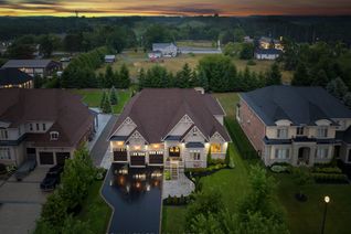 Bungaloft for Sale, 15 Country Club Cres, Uxbridge, ON