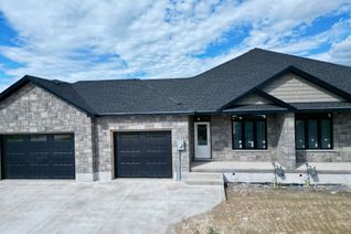 Townhouse for Sale, 411 Ivings Dr, Saugeen Shores, ON