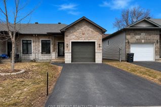 Semi-Detached House for Sale, 210 Trillium Cir, Alfred and Plantagenet, ON