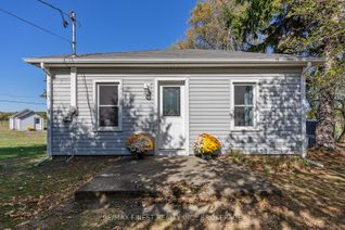 Detached House for Sale, 1018 Oak Flats Rd, Frontenac, ON