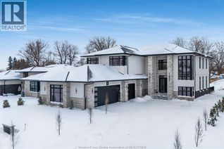 House for Sale, 200 Grandview Avenue, Kingsville, ON