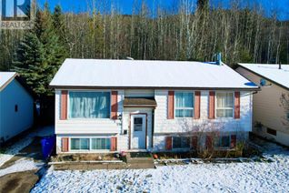 House for Sale, 156 Gwillim Crescent, Tumbler Ridge, BC