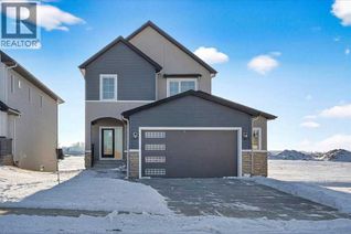 Detached House for Sale, 11 Lakewood Way, Strathmore, AB