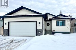 Detached House for Sale, 11 Abraham Drive, Whitecourt, AB
