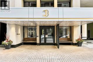 Condo for Sale, 33 Harbour Square #410/204, Toronto (Waterfront Communities), ON