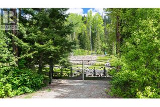 Ranch-Style House for Sale, 7470 3 Highway, Kitchener, BC Ranch-Style House for Sale, 7470 3 Highway, Kitchener, BC