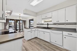 Condo Townhouse for Sale, 32959 George Ferguson Way #61, Abbotsford, BC