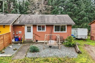 Condo Townhouse for Sale, 745 Church St #27, Gabriola Island, BC