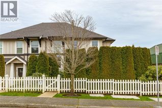 Townhouse for Sale, 3903 Douglas St #5, Saanich, BC