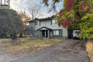 Duplex for Sale, 1033 / 1035 Laurier Avenue, Kelowna, BC