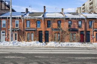 Townhouse for Sale, 51 Wellington Street N, Hamilton (Beasley), ON