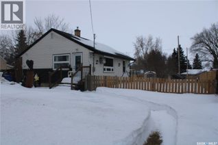 Bungalow for Sale, 40 King Street W, Yorkton, SK